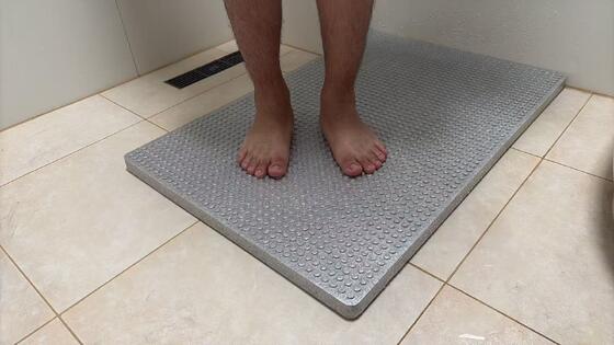 Mold Resistant Shower Mat with Fast Drainage and Massage Bumps EPP Bath Mat Non Slip Mat for Bathroom Safety